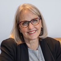 Photo of Dr. Sandra Glahn